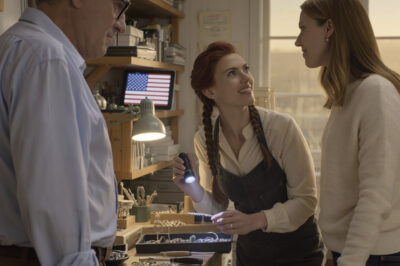 New: I found out my parents had transferred the family jewelry store to my sister. So I quit working 80 hours a week for free. A week later, my dad called in a panic, “Our biggest client is leaving.” I calmly replied, “Let the heirs handle it.”